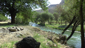 A relaxing view in Armenia. Here I met Rainer, a biker from Germany.